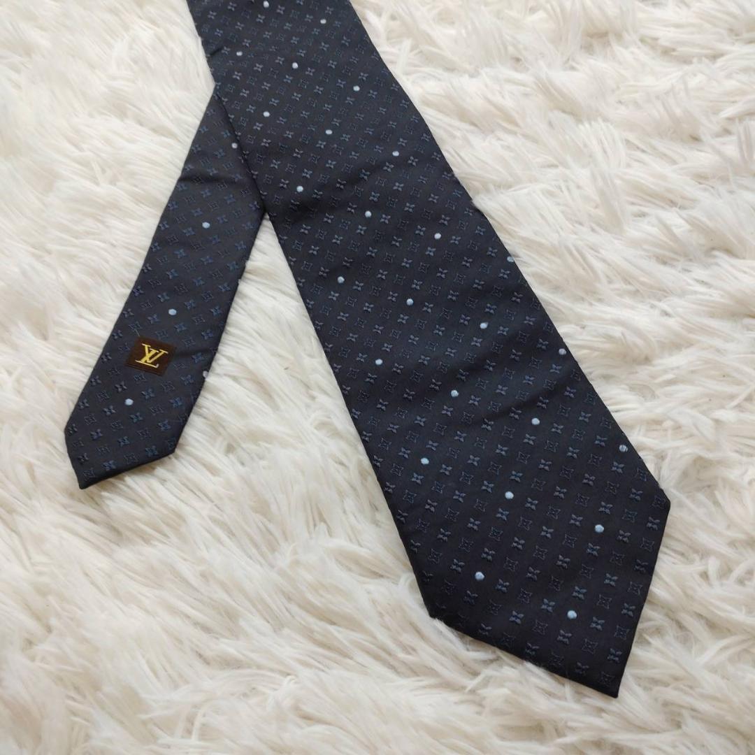 ルイヴィトン 高級シルクネクタイ 総柄 ブラック