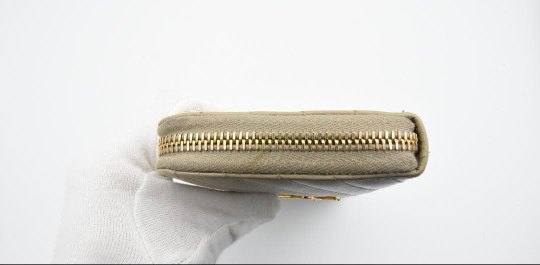 SAINT LAURENT ラウンドファスナー　カサンドラ　ベージュ