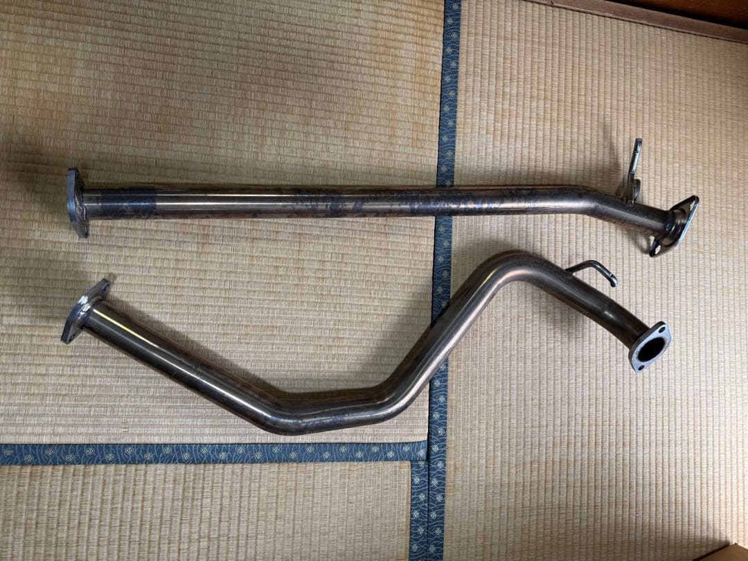 ＺＣ33Sロッソモデロ中間パイプ