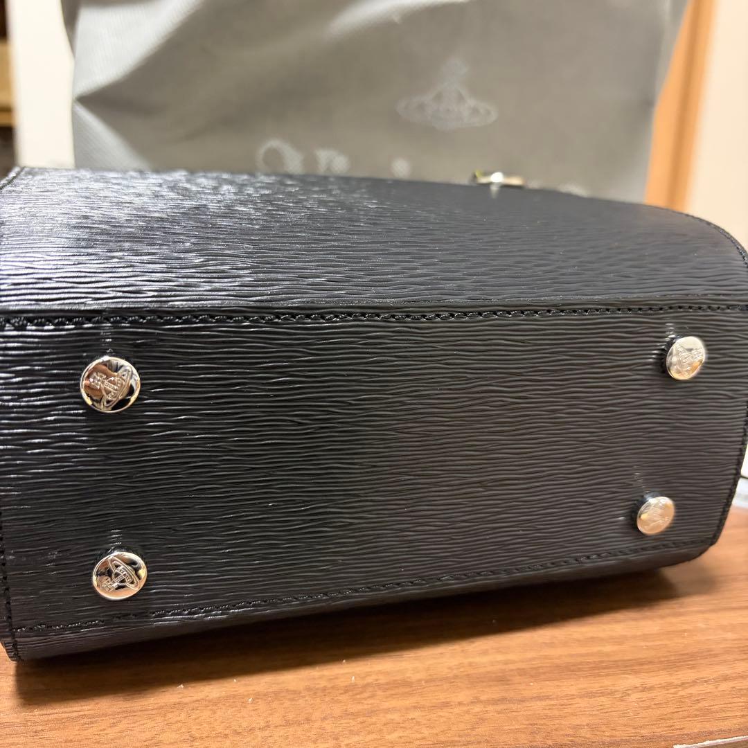 ヴィヴィアン Vivienne Westwood new advan sサイズ