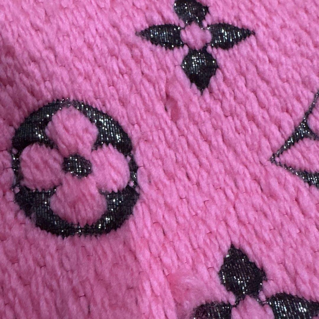 ルイヴィトン エシャルプ ロゴマニア マフラー ローズポップ ピンク　LV