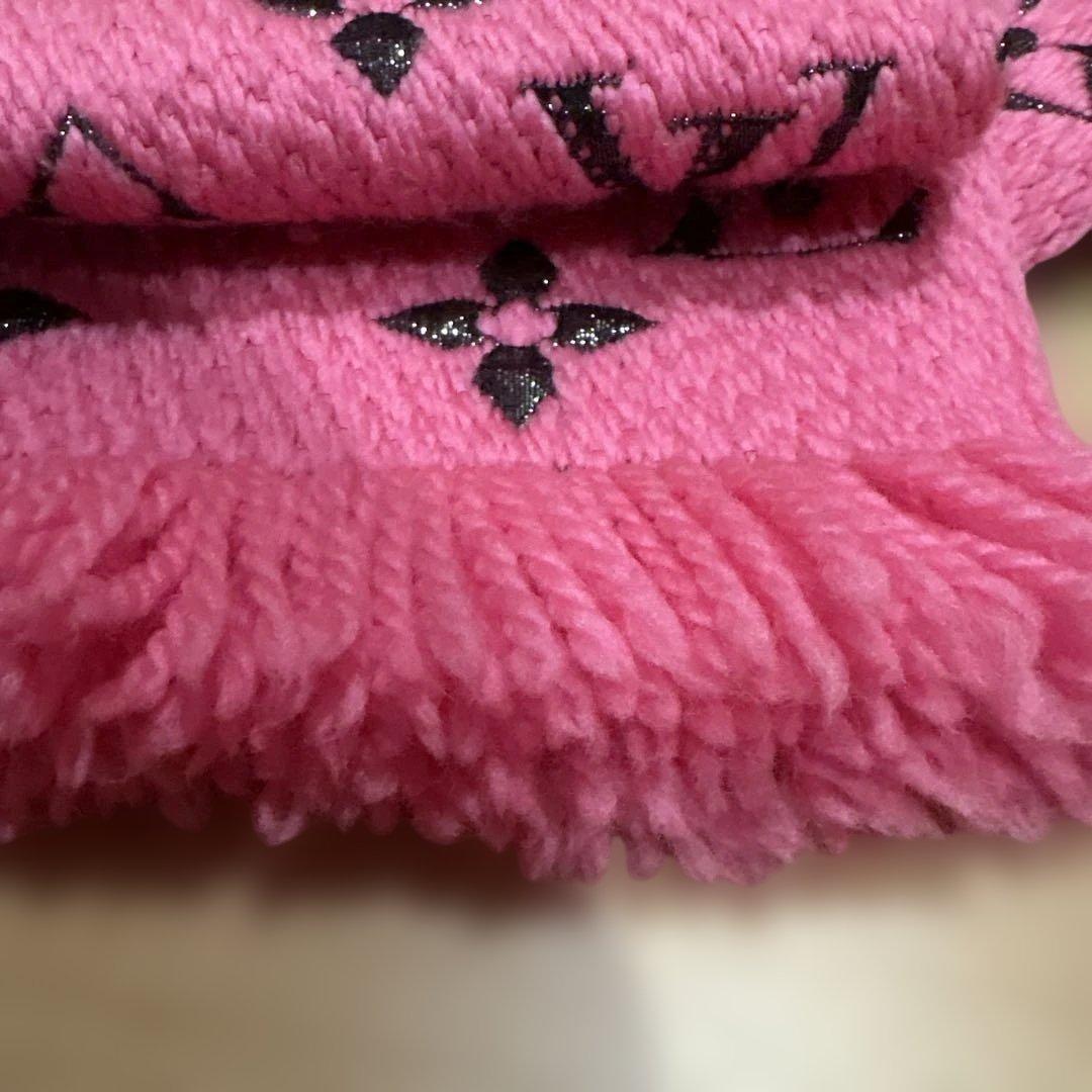 ルイヴィトン エシャルプ ロゴマニア マフラー ローズポップ ピンク　LV