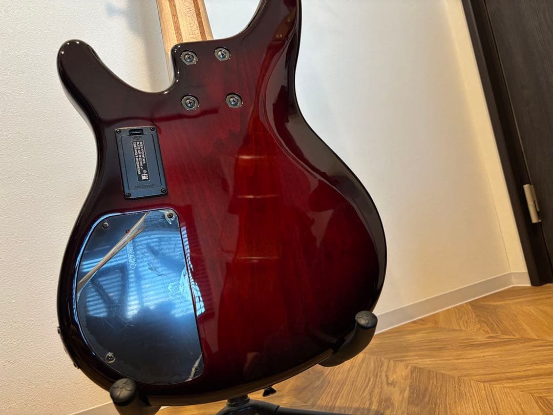 ベース YAMAHA TRBX604FM DRB