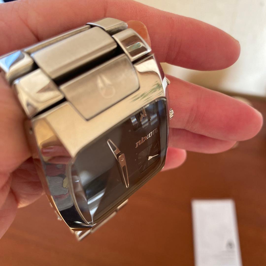 希少　Nixon バンクス　The Analog 腕時計 シルバー