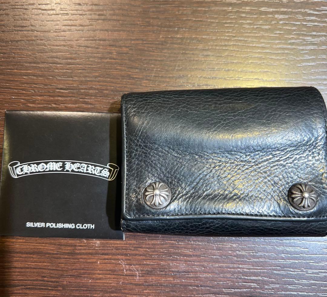 クロムハーツ３フォールドクロスボタンウォレット