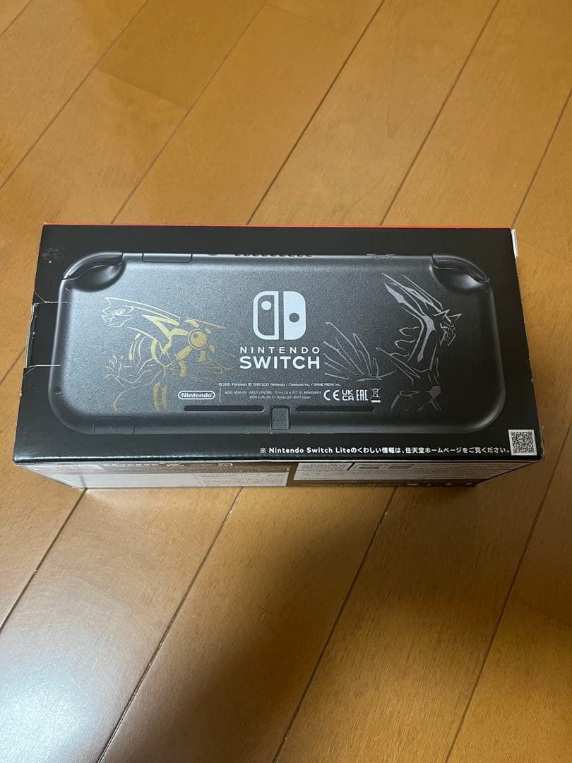 m*g様 Nintendo Switch Lite ディアルガ・パルキア 箱付