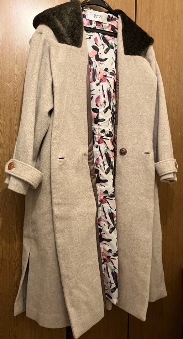 【まる】bedside dramaベージュチェスターコート