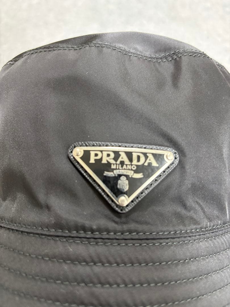 PRADA ブラック バケットハット　M
