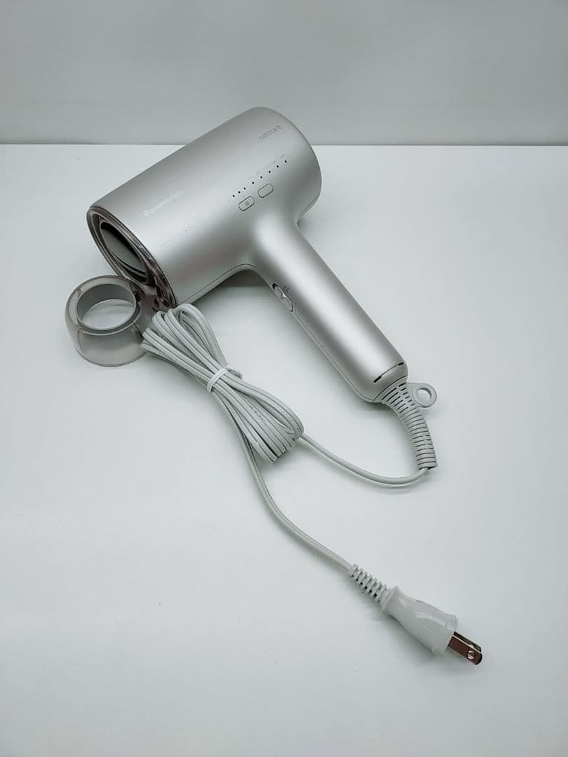 2024年製☀ノズル付きPanasonic ナノケア ドライヤー EH-NA0J