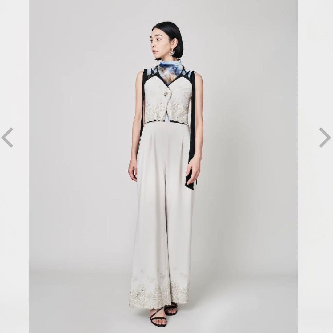 サロペット・オーバーオール・オールインワン Morpho embroidery overalls 1 (Ivory)