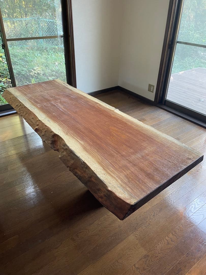 値下げ　一枚板　テーブル　天板の板のみ　キズ汚れ多数　倉庫保管で状態良くないです