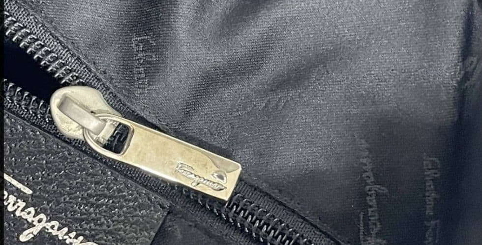 Salvatore Ferragamo ブラック ハンドバッグ