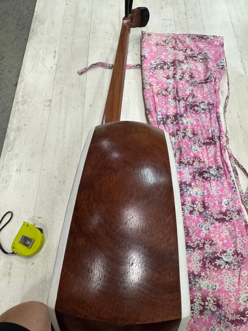 三味線　本体　初心者用 細棹 犬皮