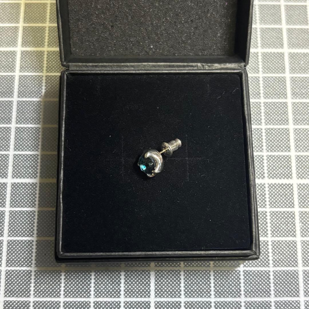 【新品•未使用】bloody mary ナットピアス ロンドンブルートパーズ