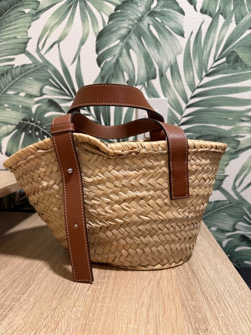 ロエベ　かごバッグ　LOEWE