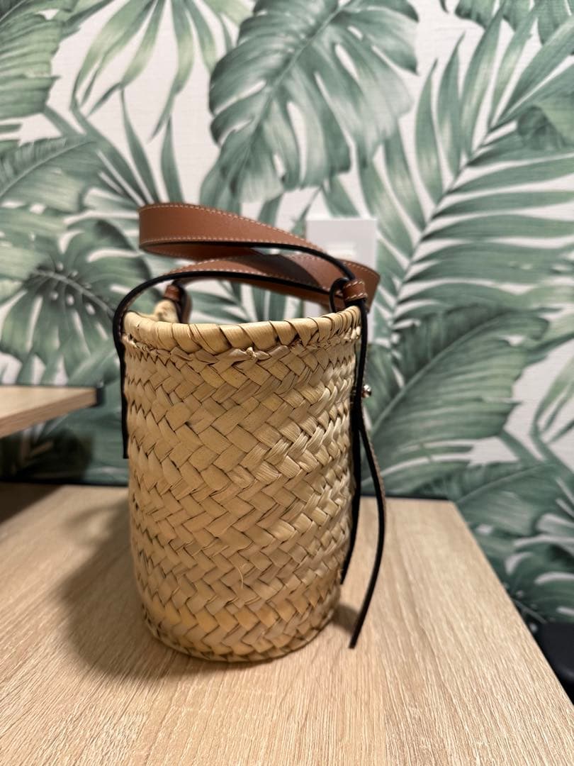 ロエベ　かごバッグ　LOEWE
