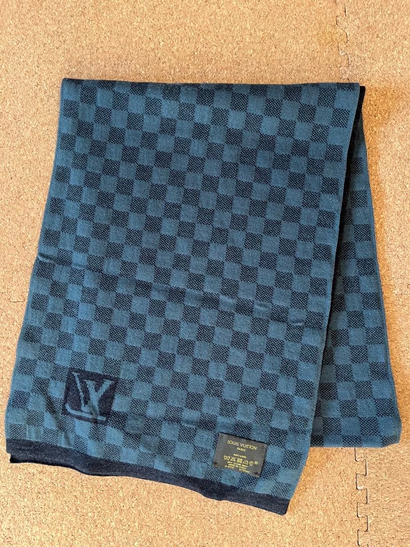 Louis Vuitton チェック柄マフラー
