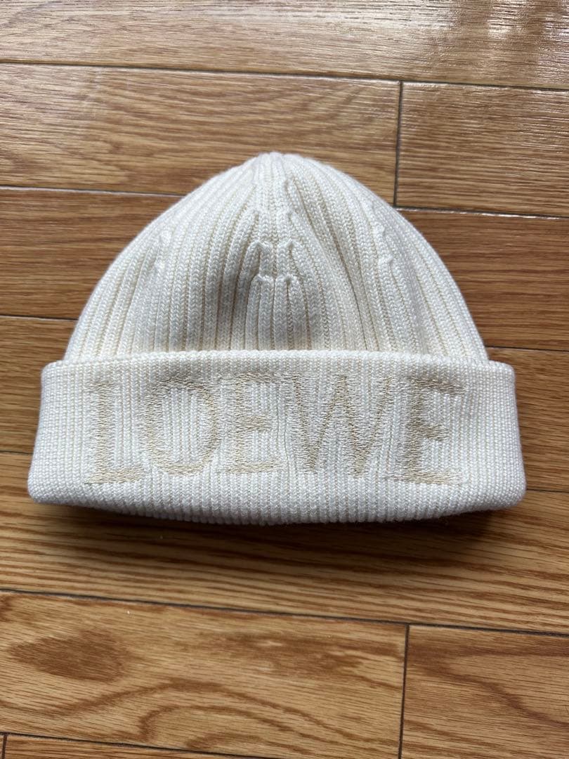 ロエベ　ニット帽　ホワイト　未使用