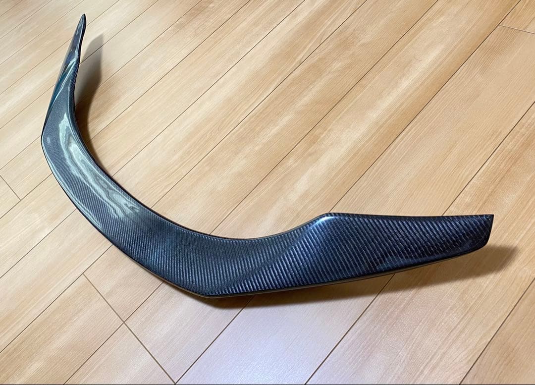 GRスープラ 海外製TRD風カーボントランクスポイラー