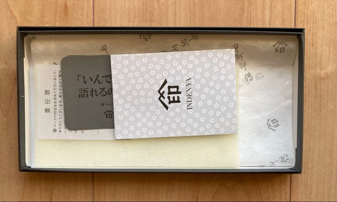 印傳屋　ミモザ長財布