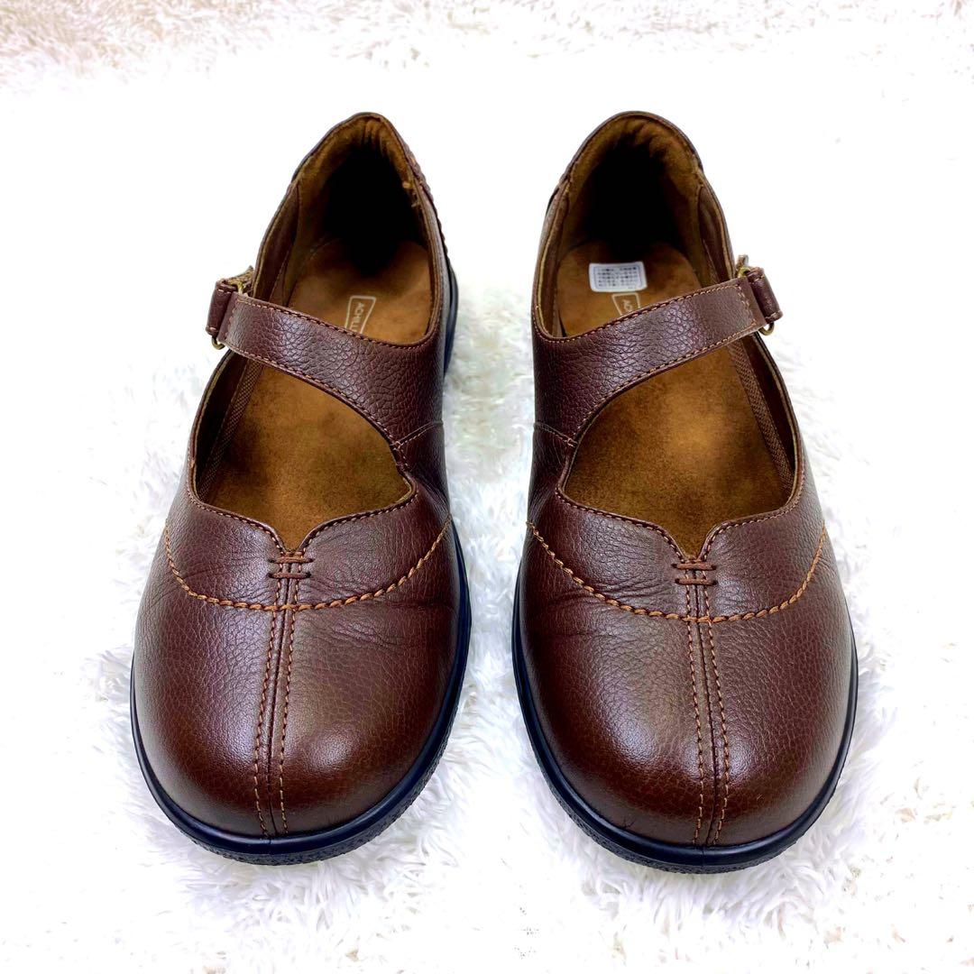 未使用級 アキレスソルボ ストラップ付き シボ革 Vカット フラットパンプス 茶