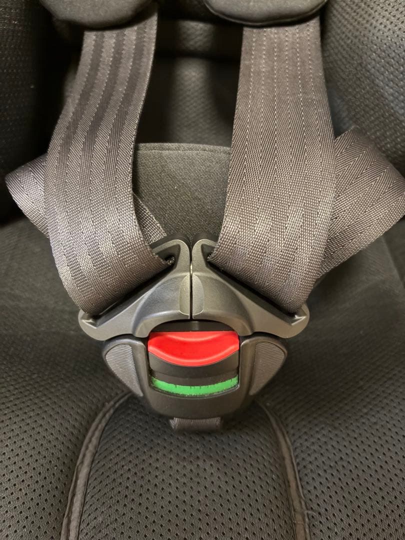 Aprica　フォームフィット AB　チャイルド＆ジュニアシート　ISOFIX