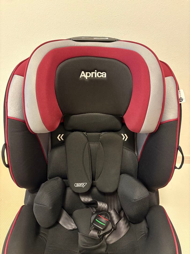 Aprica　フォームフィット AB　チャイルド＆ジュニアシート　ISOFIX