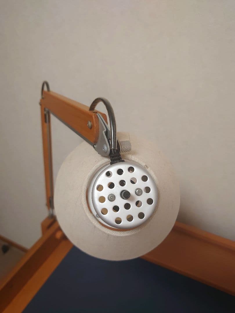 フォルミオ　アームランプ