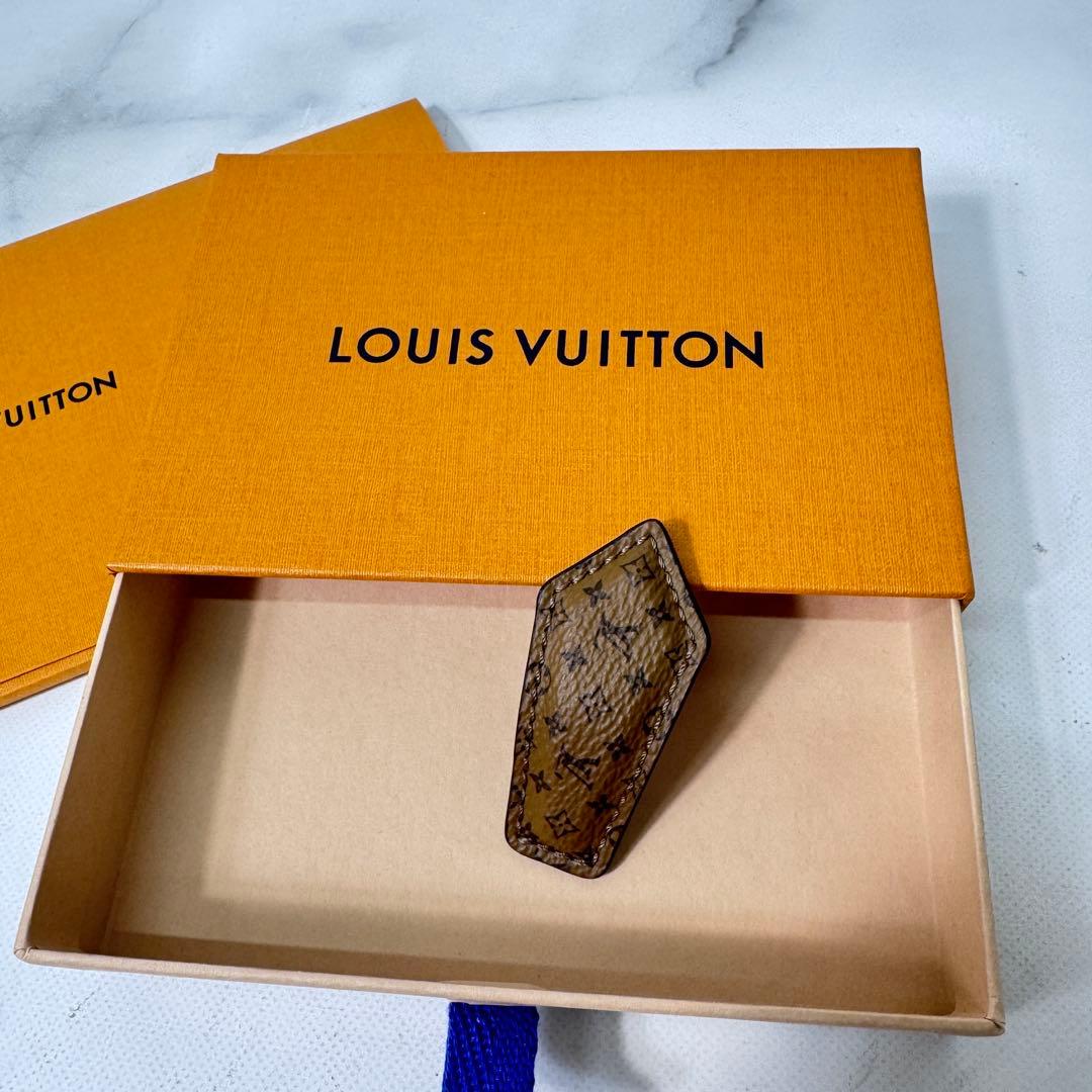 LOUIS VUITTON ルイヴィトン バレッタ 新品
