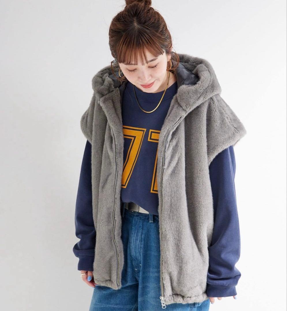 B.C STOCK フード付きミンク調ファーベスト