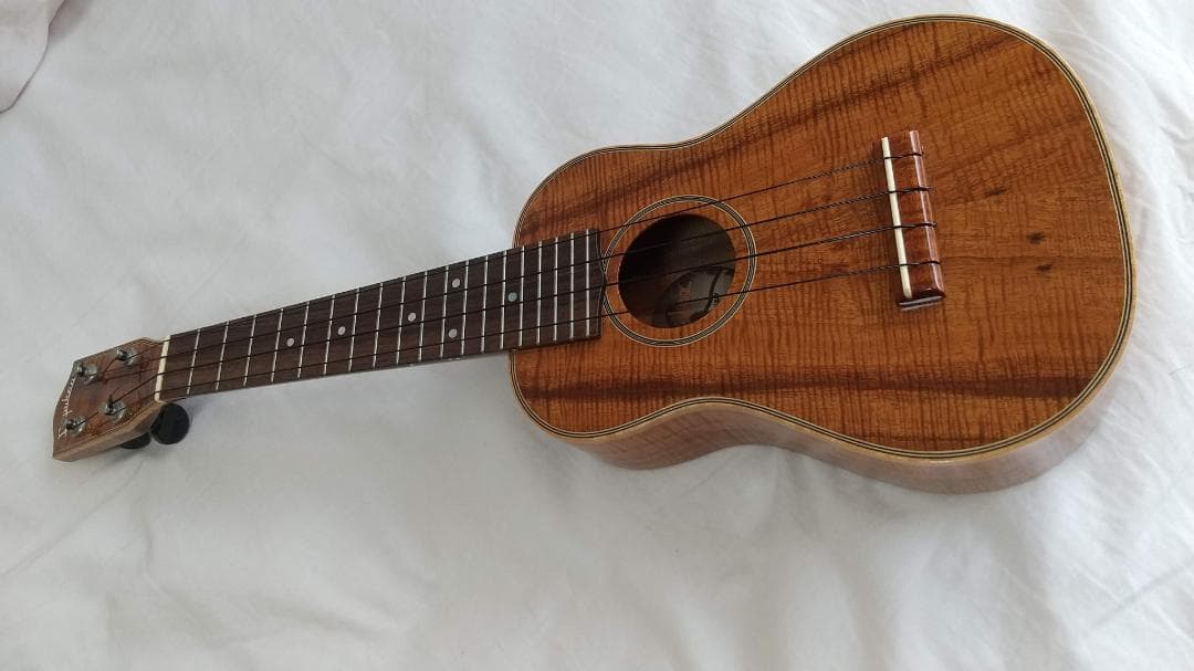 値下げ・ウクレレ【pupukea】