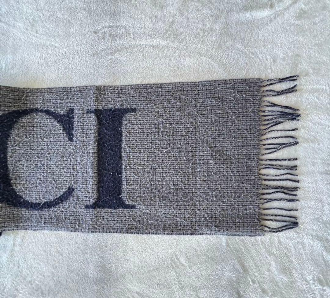 GUCCI リバーシブルフリンジマフラー