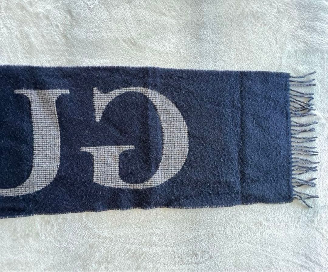 GUCCI リバーシブルフリンジマフラー