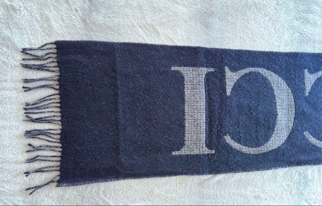 GUCCI リバーシブルフリンジマフラー