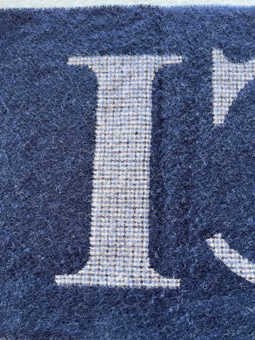 GUCCI リバーシブルフリンジマフラー