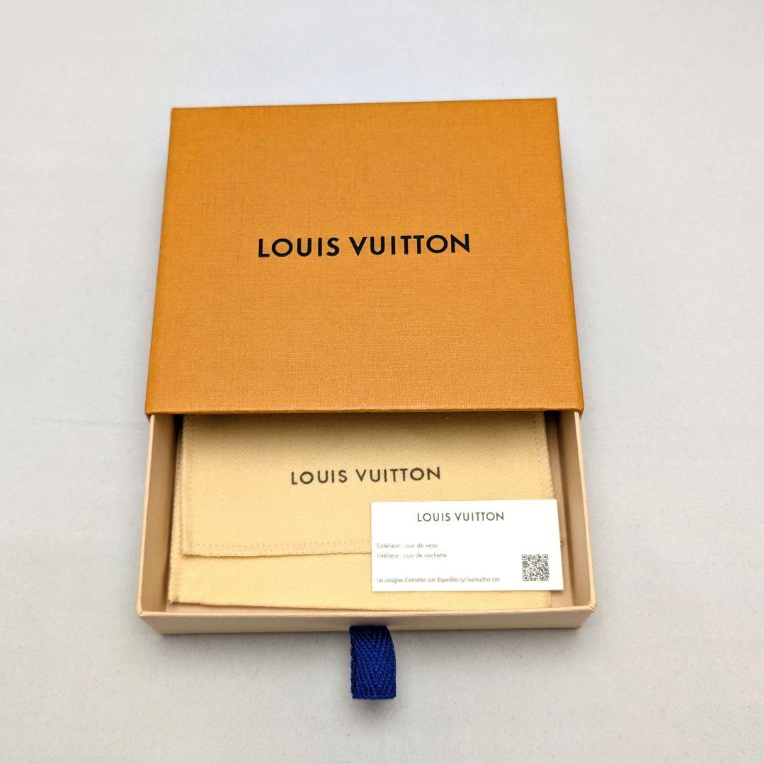 大人気‼️アンプラント　キーケース ミュルティクレ6連 キーケース