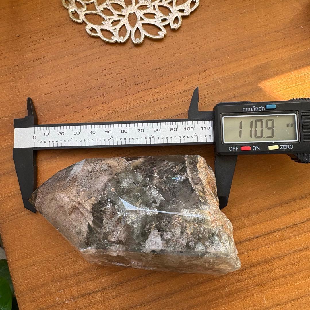 天然石 グリーン四季ガーデンクォーツ 原石置物522g