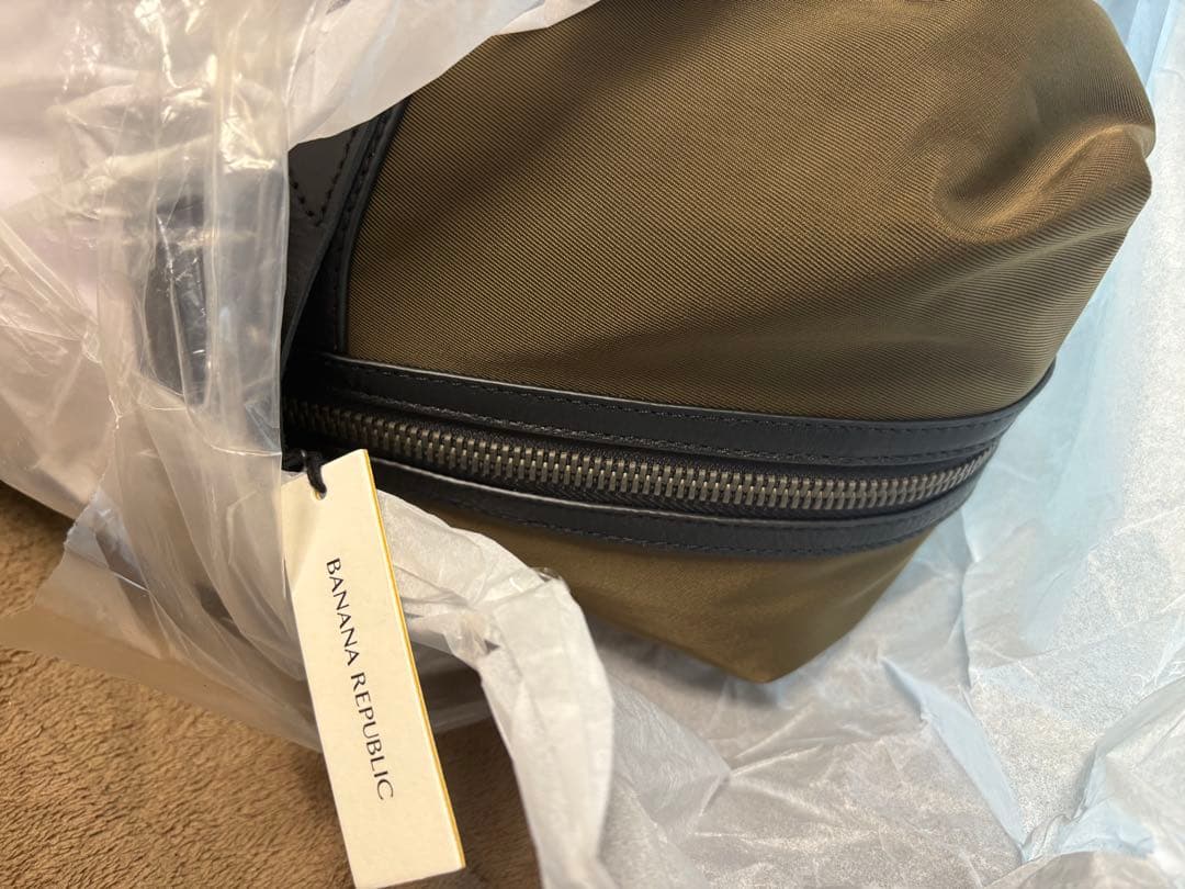 BANANA REPUBLIC バナリパ 岸優太さん着用 バッグ ショルダー