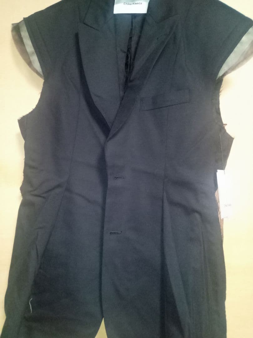 新品Chika Kisada ベスト チカキサダ DRIES VAN NOTEN