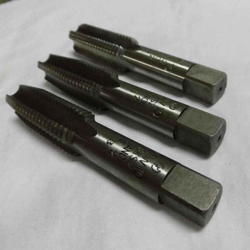 田野井　Ｗ１－８ハンドタップ（３本組）