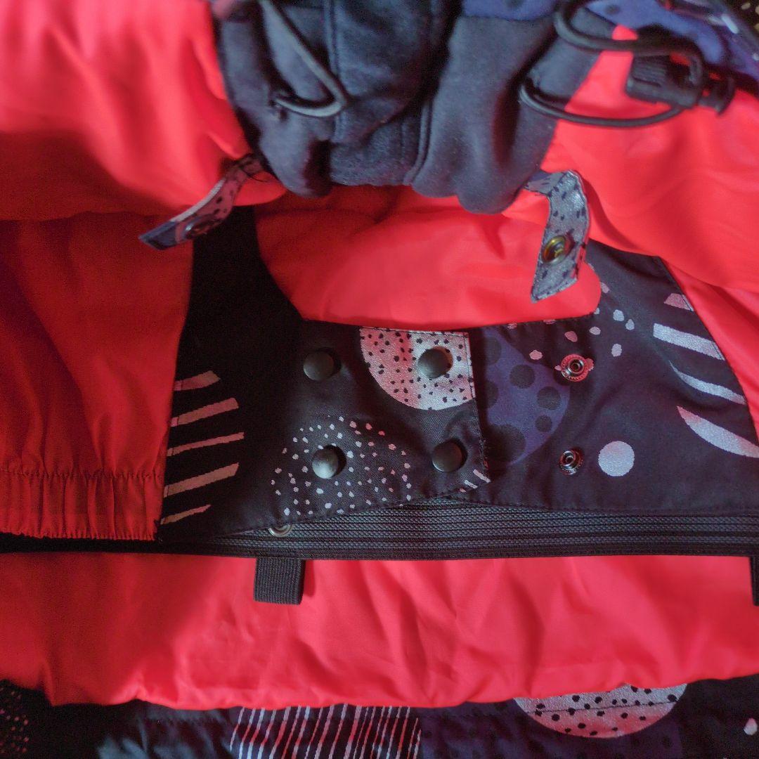 ROXY　スノボウェア　上下セット　Ｍ　サークル柄　ブラック　ピンク