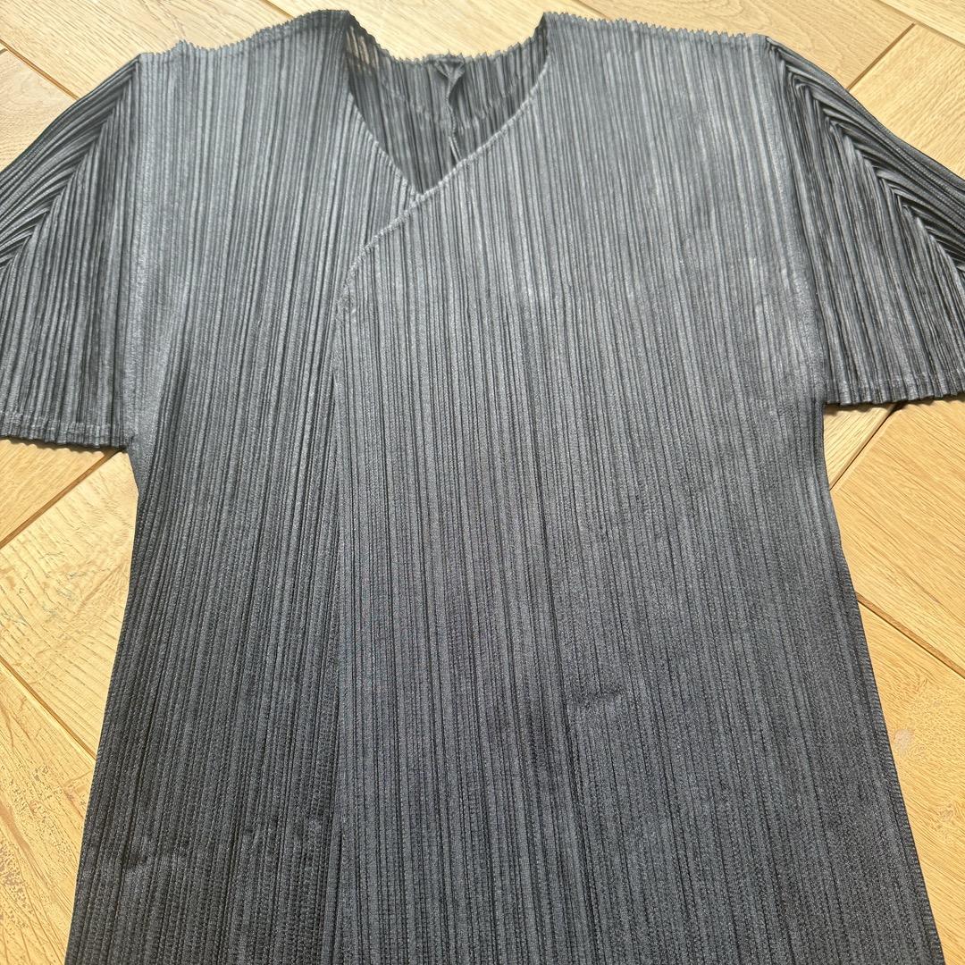 イッセイミヤケ【プリーツ プリーズ】ロングカーディガン／黒