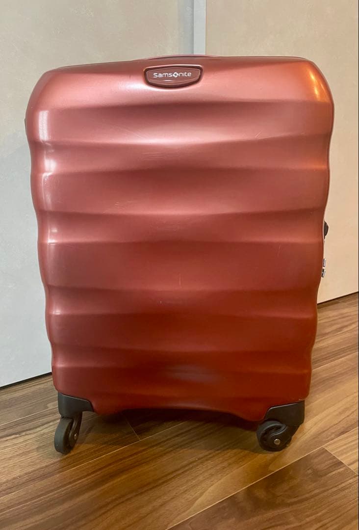 Samsonite 機内持ち込みサイズ　レインカバー付