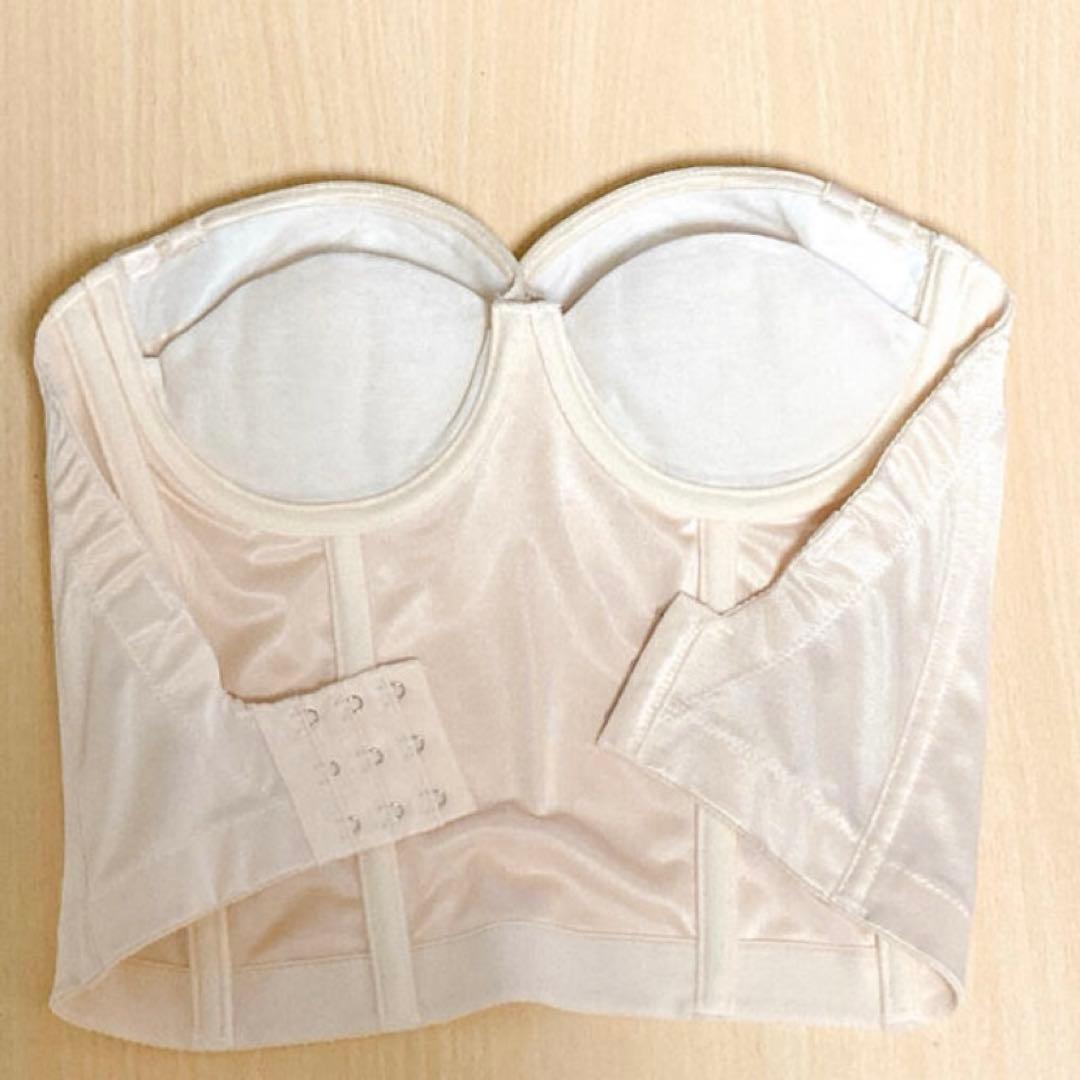 フォーシスアンドカンパニー　ブライダルインナー　ビスチェ　ガードル　背中開き