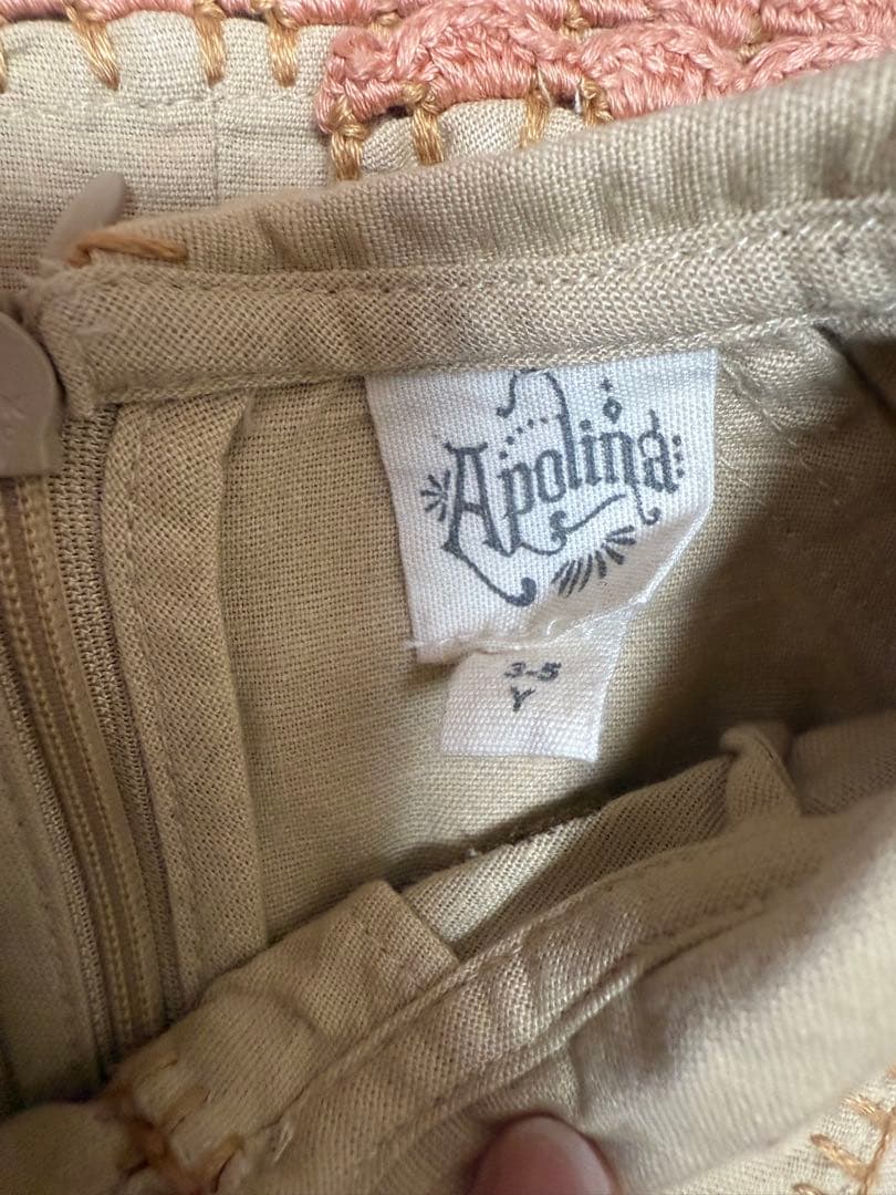 apolina ブラウス　3-5Y