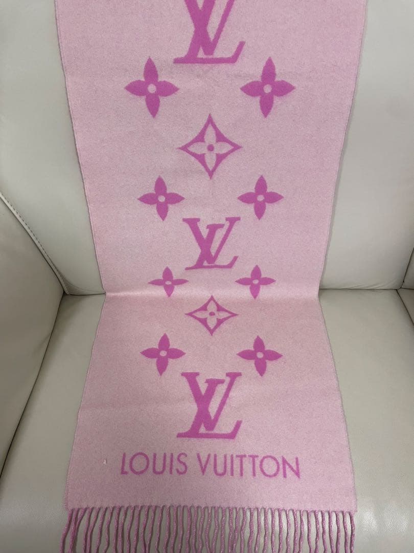 ルイヴィトン マフラー レイキャビック カシミヤ ピンク 箱あり