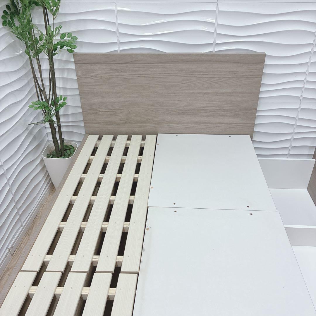 ベッドフレーム NGUYEN VAN MAC