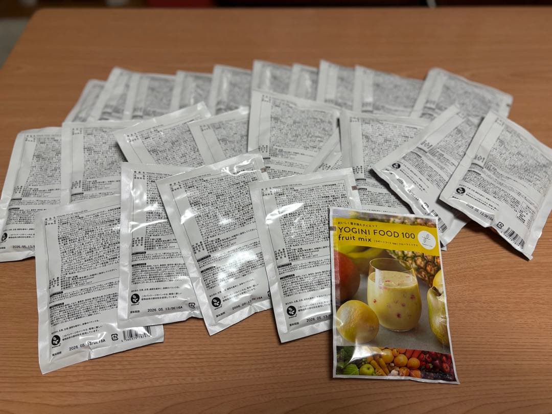 ヨギニーフード　YOGINI FOOD100 フルーツミックス 21袋+おまけ付