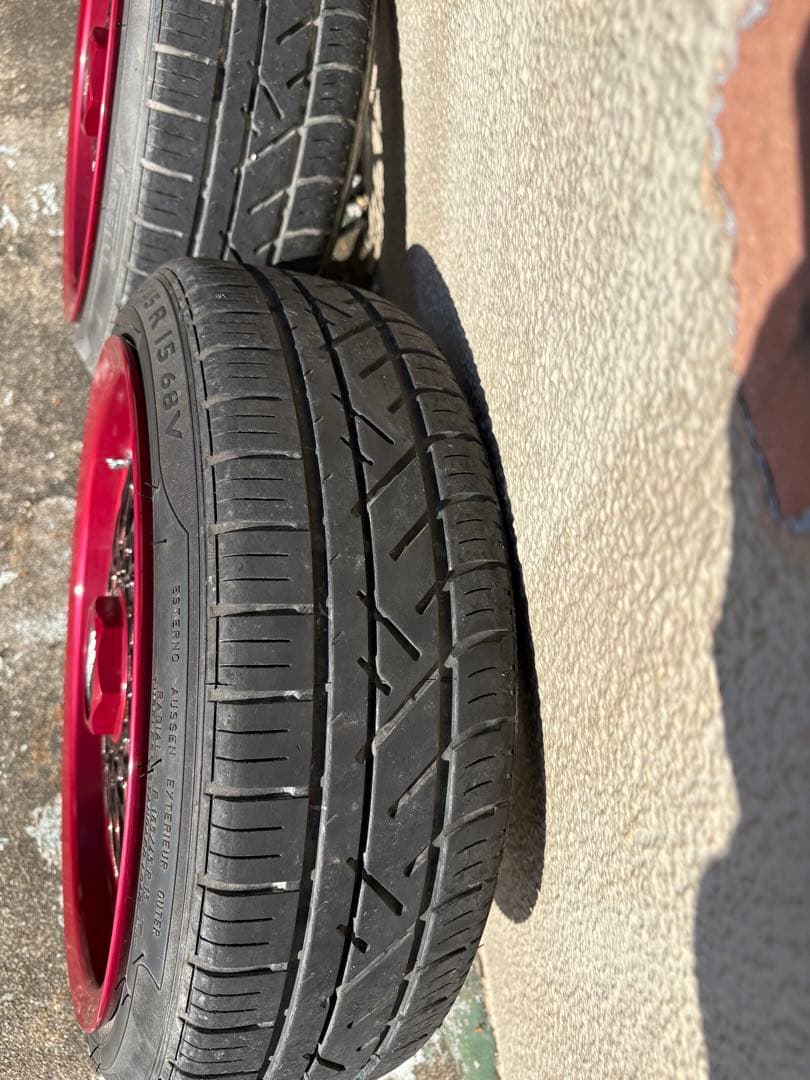 BBS ホイール 黒/茶メタリックPirelliタイヤ付き