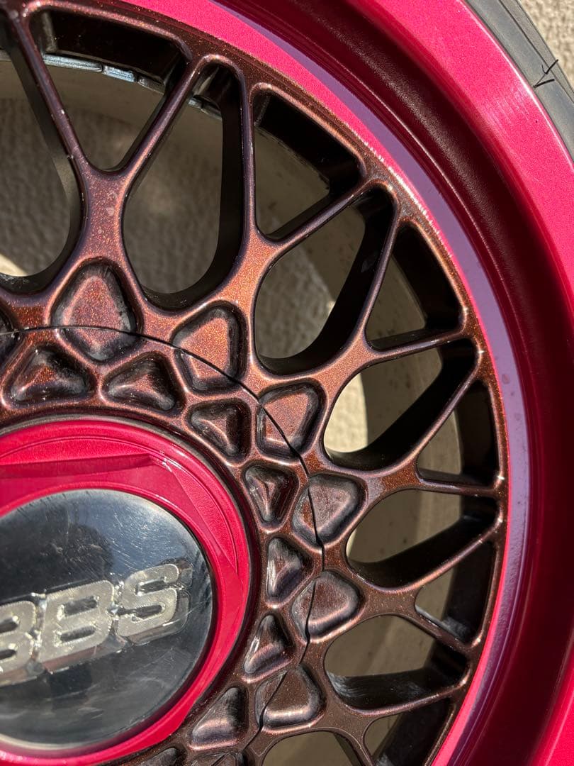 BBS ホイール 黒/茶メタリックPirelliタイヤ付き